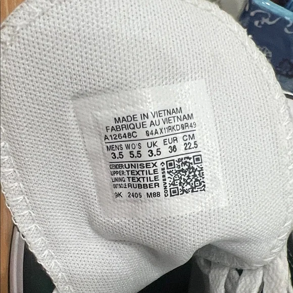 Converse Forest Green High-Tops with White Accents - Picture 4 of 6